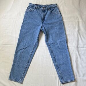 Vintage Levi's Women's Blue Jeans